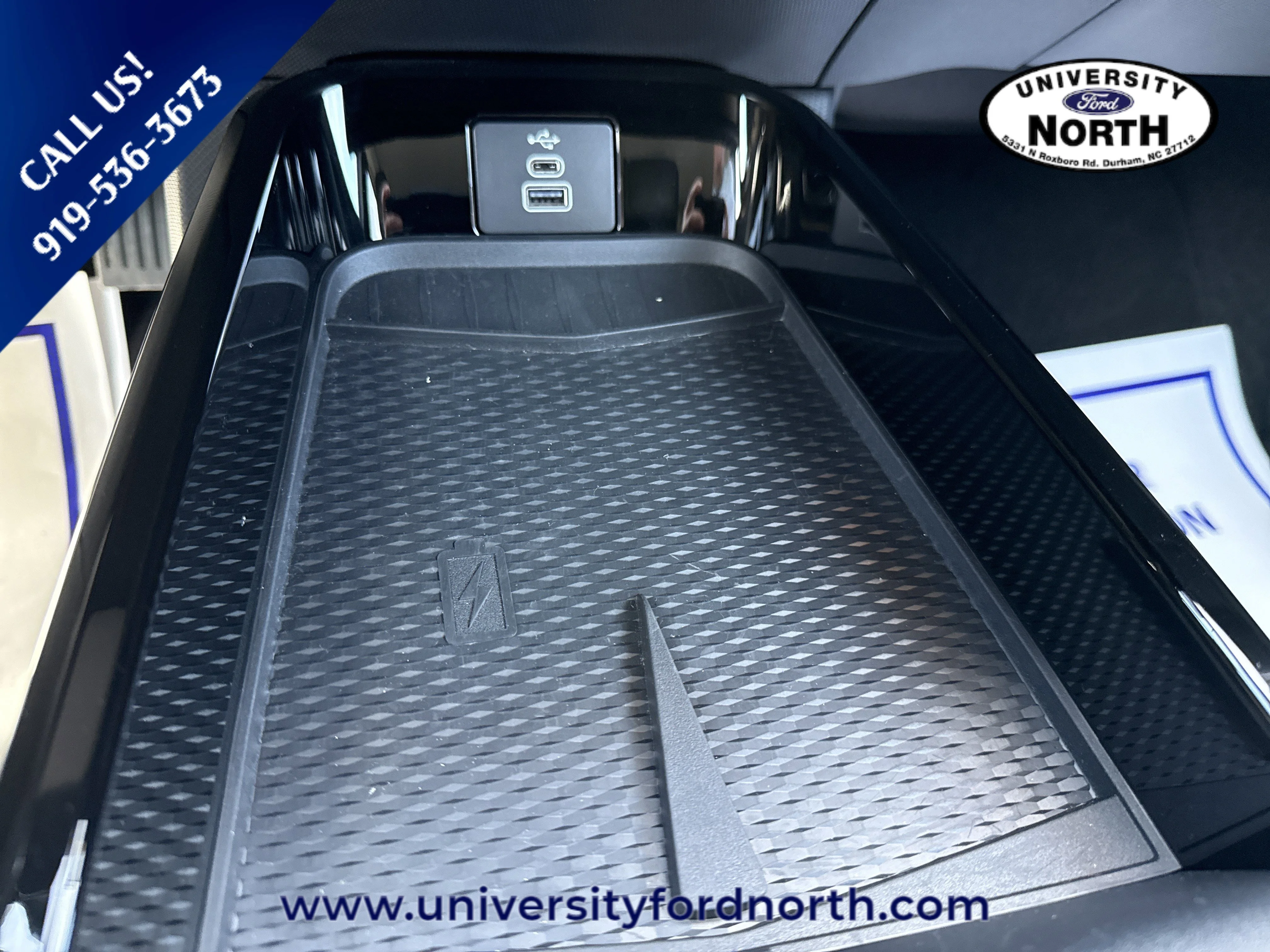 Used 2025 Shadow Black Ford Select image 26