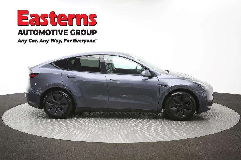 Used 2022 Gray Tesla Long Range image 40