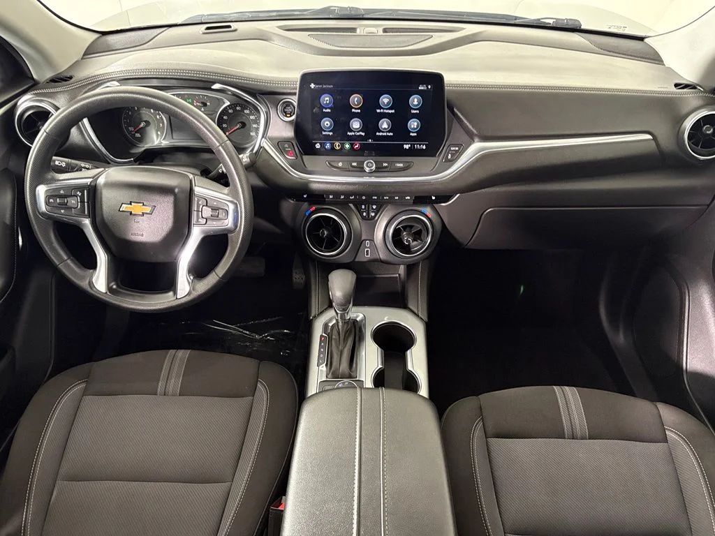 Used 2025 Black Chevrolet LT image 30