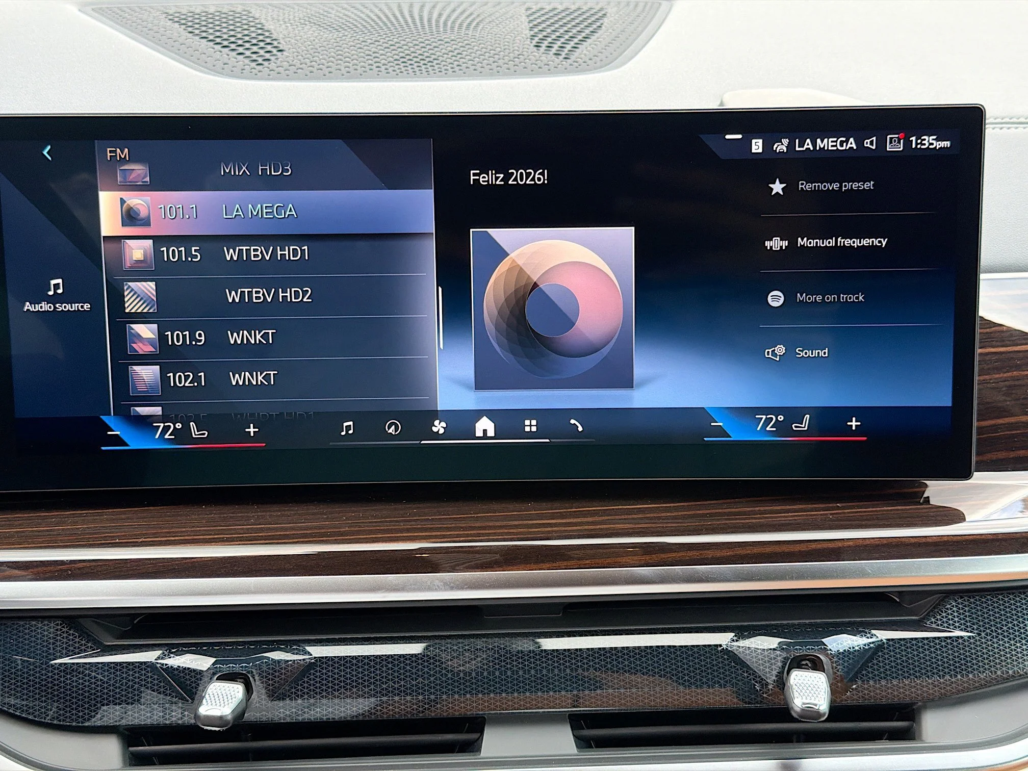 New 2026 Brooklyn Grey Metallic BMW sDrive40i image 30