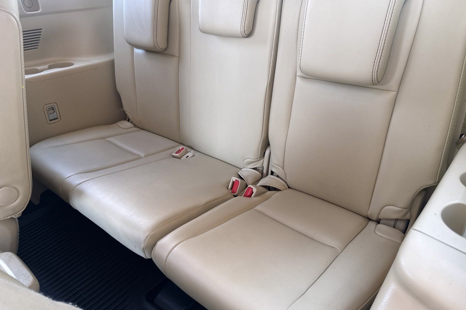 Used 2016 Red Toyota Limited image 15