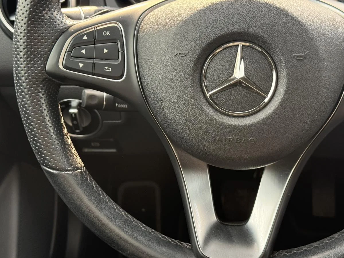 Used 2019 Black Mercedes-Benz Gla250 4matic image 31