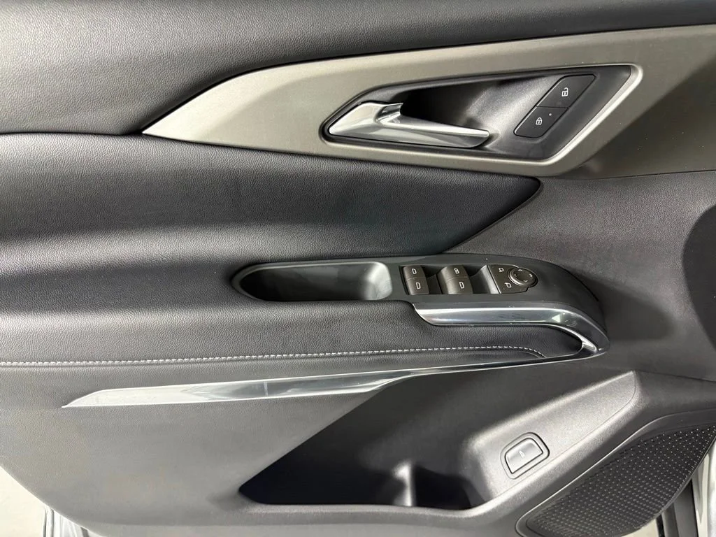New 2026 Sterling Gray Metallic Chevrolet LT image 23