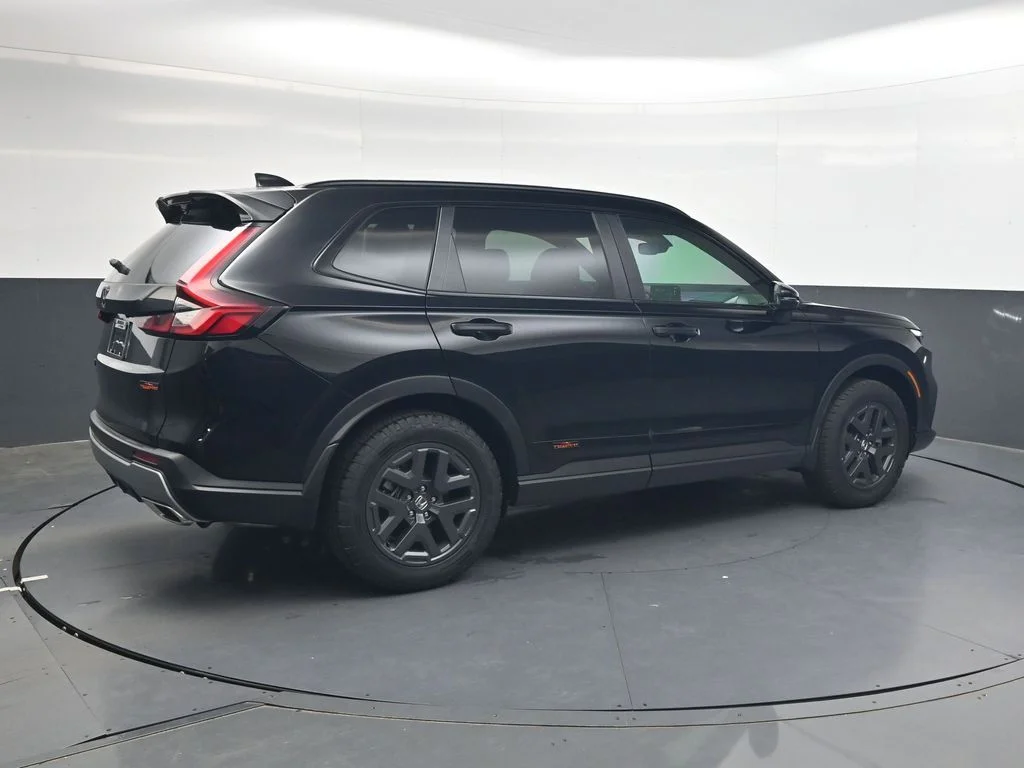 New 2026 Crystal Black Pearl Honda TrailSport image 4