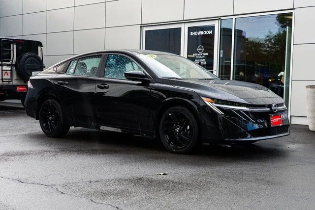 2027 Nissan Sentra SR Midnight Edition