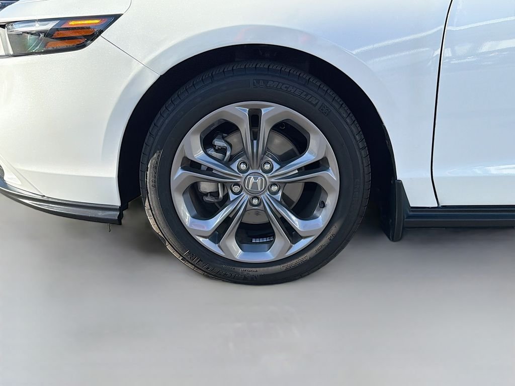 2024 Honda Accord EX - Photo 29