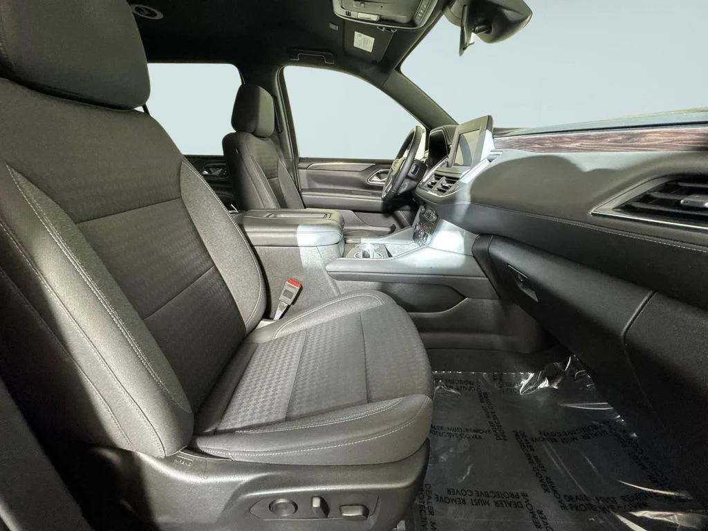 Used 2023 Silver Sage Chevrolet LS image 8