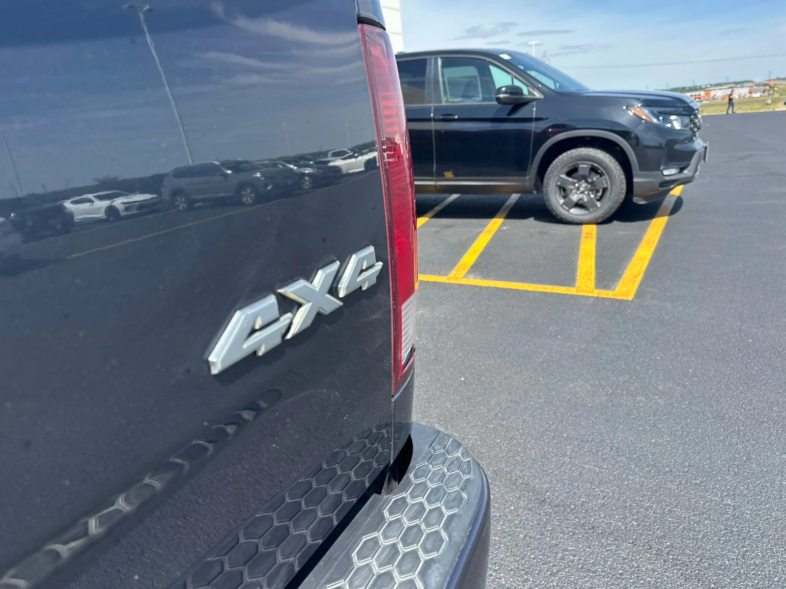Used 2019 Gray Ram Express image 8
