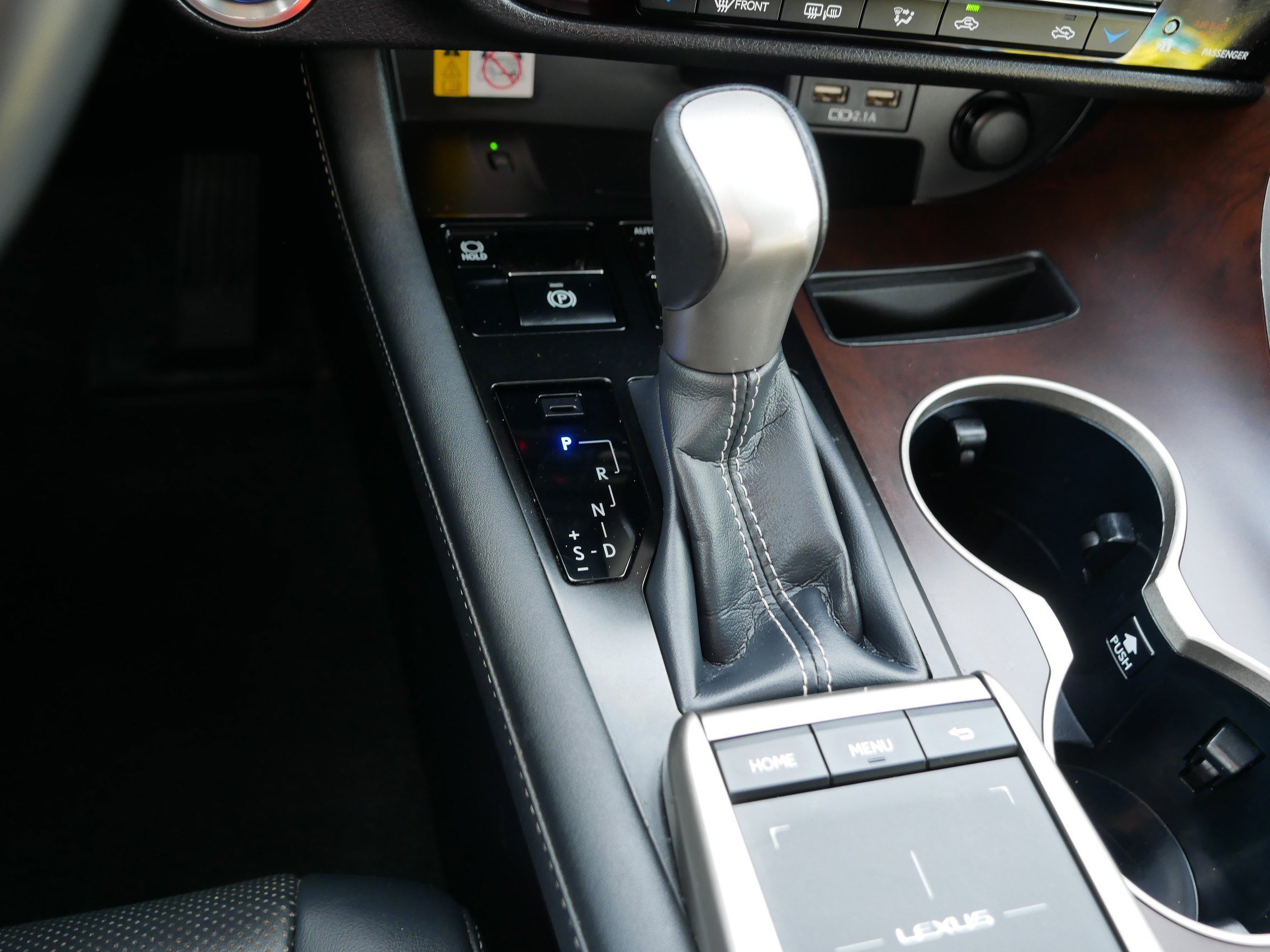 Used 2021 Eminent White Pearl Lexus RX 450h image 24