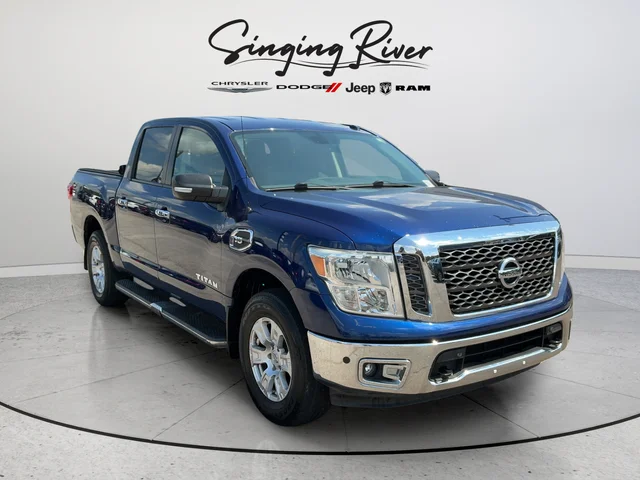 2017 Nissan Titan SV