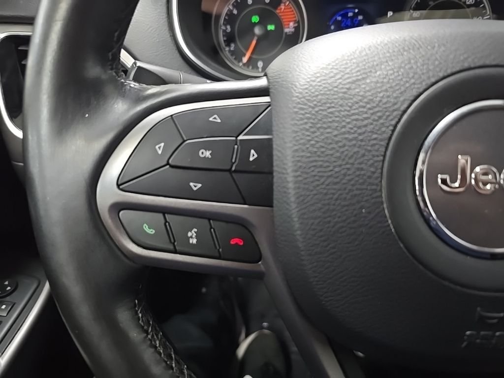Used 2020 White Jeep Limited image 19