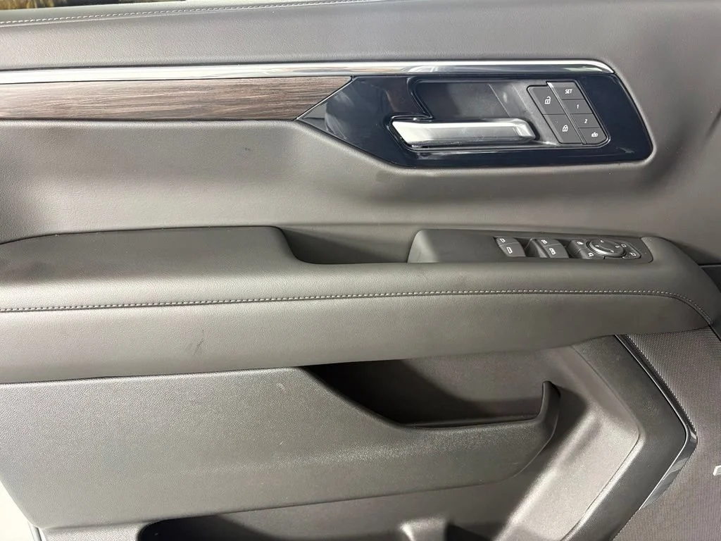 New 2026 Sterling Gray Metallic Chevrolet Z71 image 23