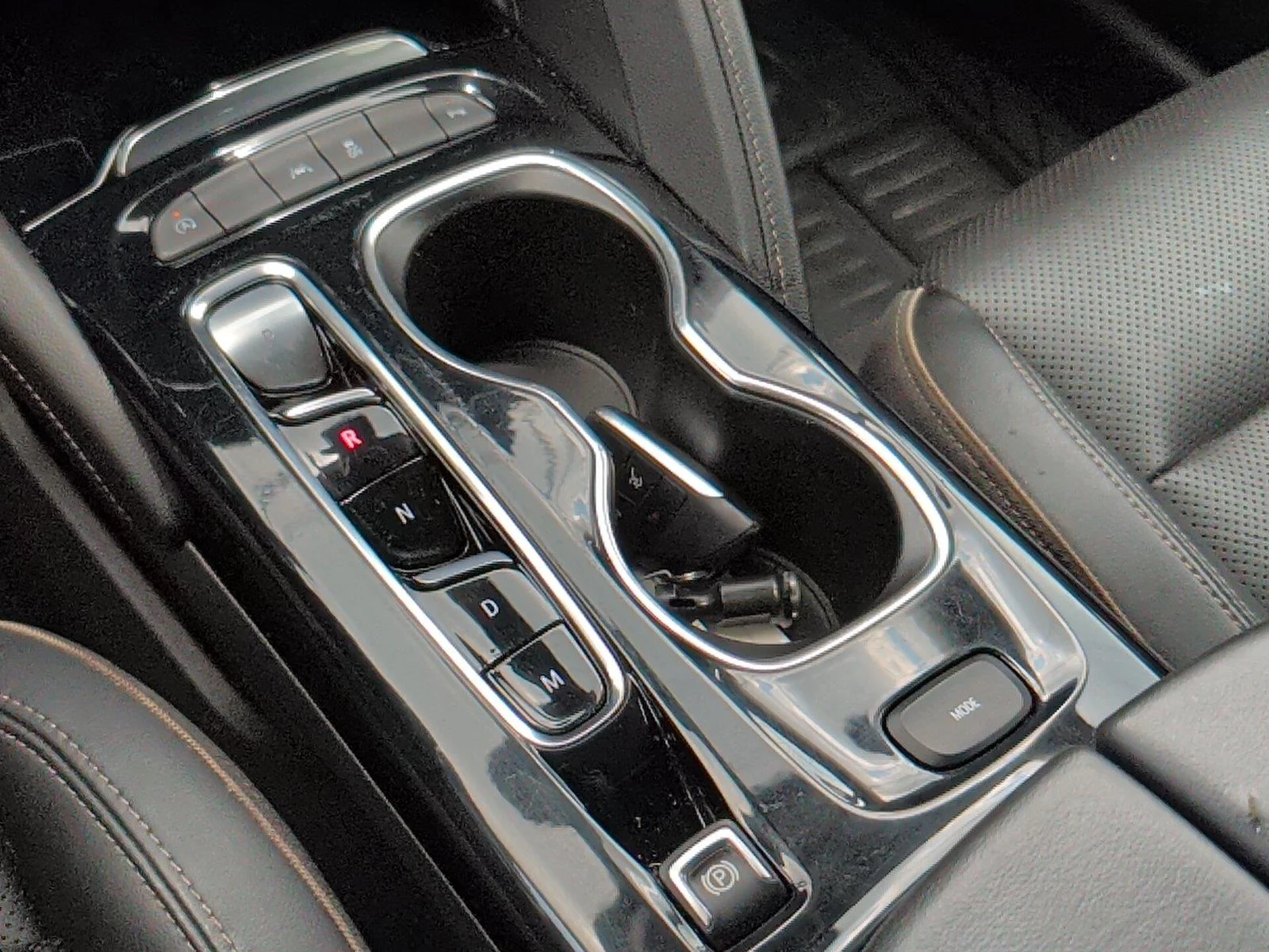 Used 2023 Ebony Twilight Metallic Buick Essence image 20