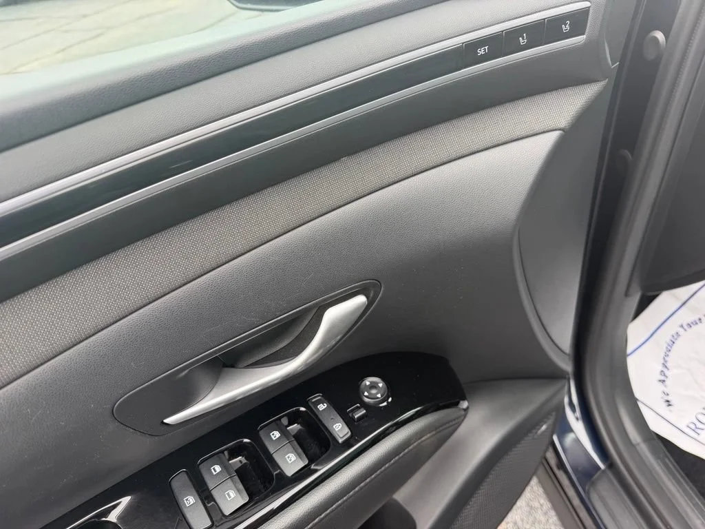 Used 2022 Blue Hyundai Limited image 21
