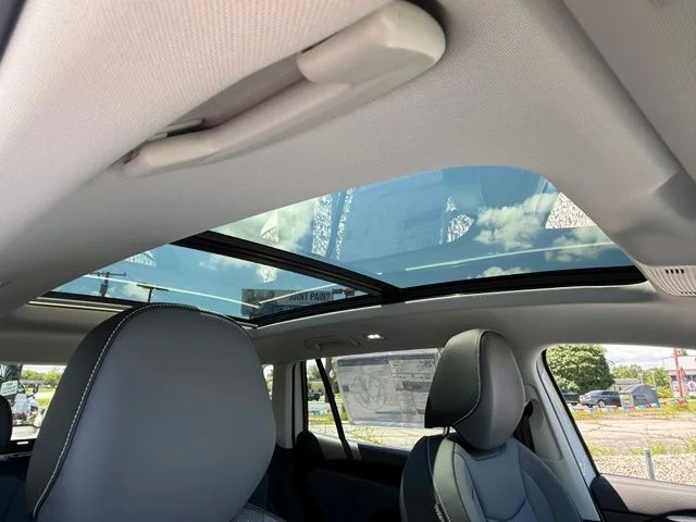 New 2026 White Volkswagen 2.0T SE image 11