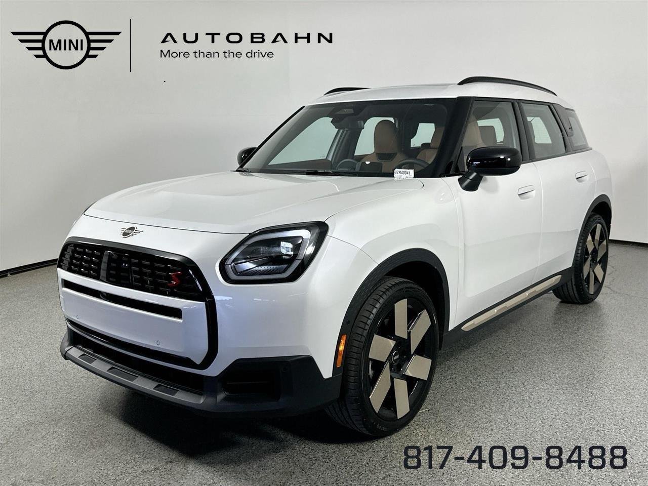 Used 2025 Nanuq White Metallic MINI S image 1