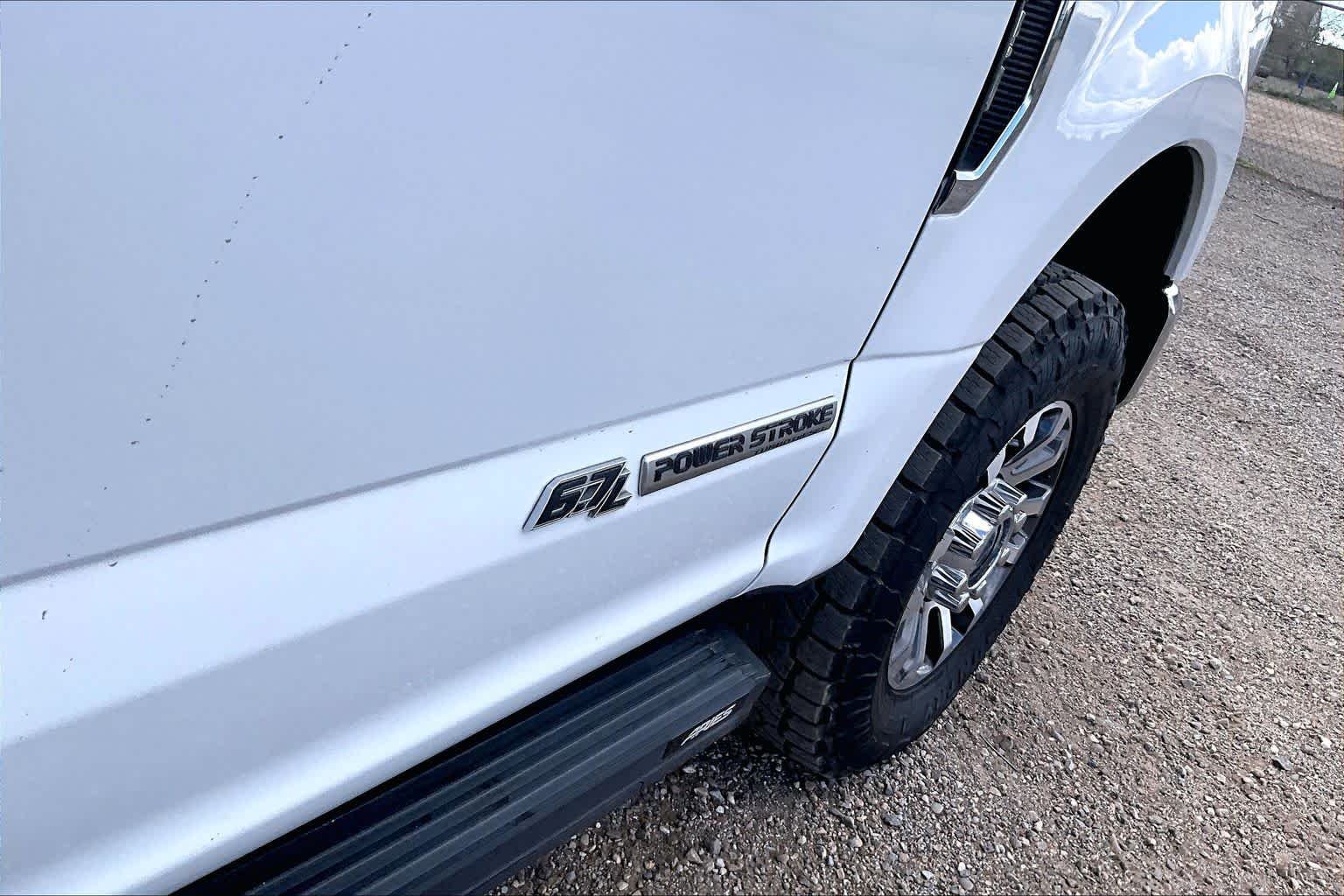 Used 2022 Oxford White Ford LARIAT image 8