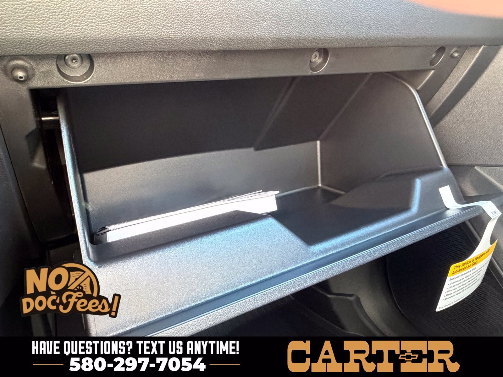 2027 Chevrolet Traverse LT - Photo 28