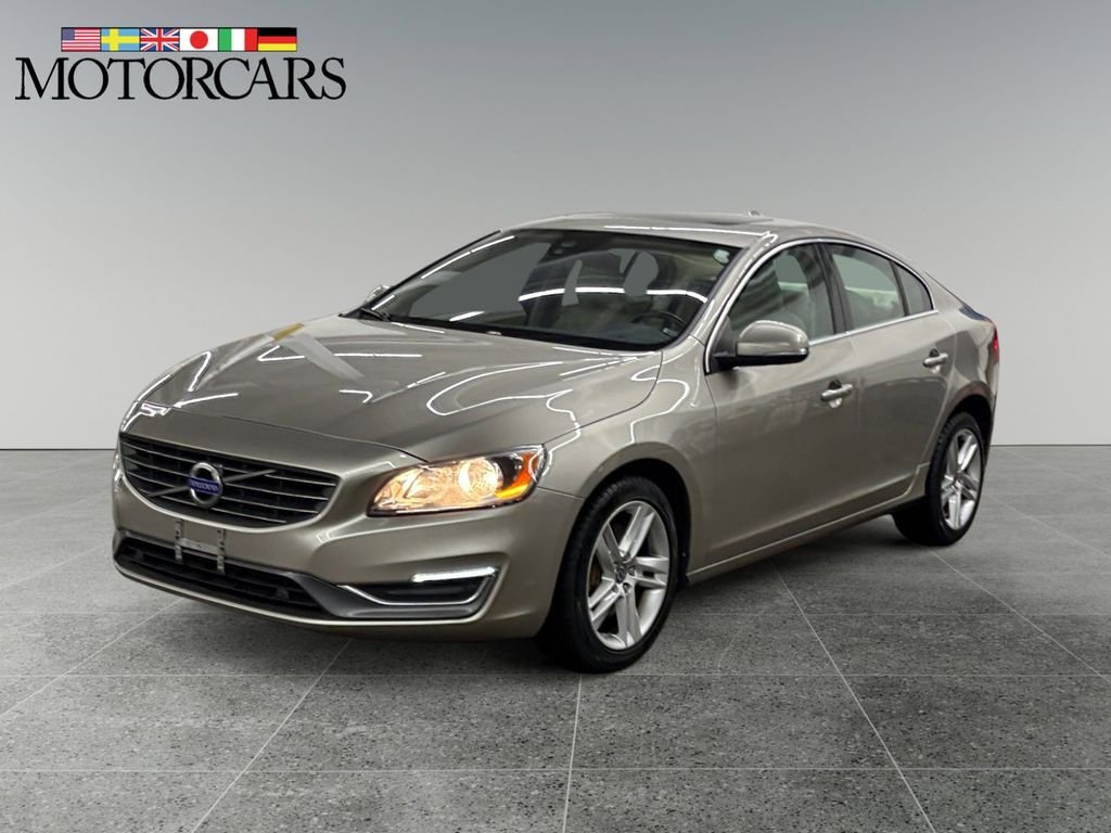 Used 2015 Seashell Metallic Volvo T5 Premier image 7