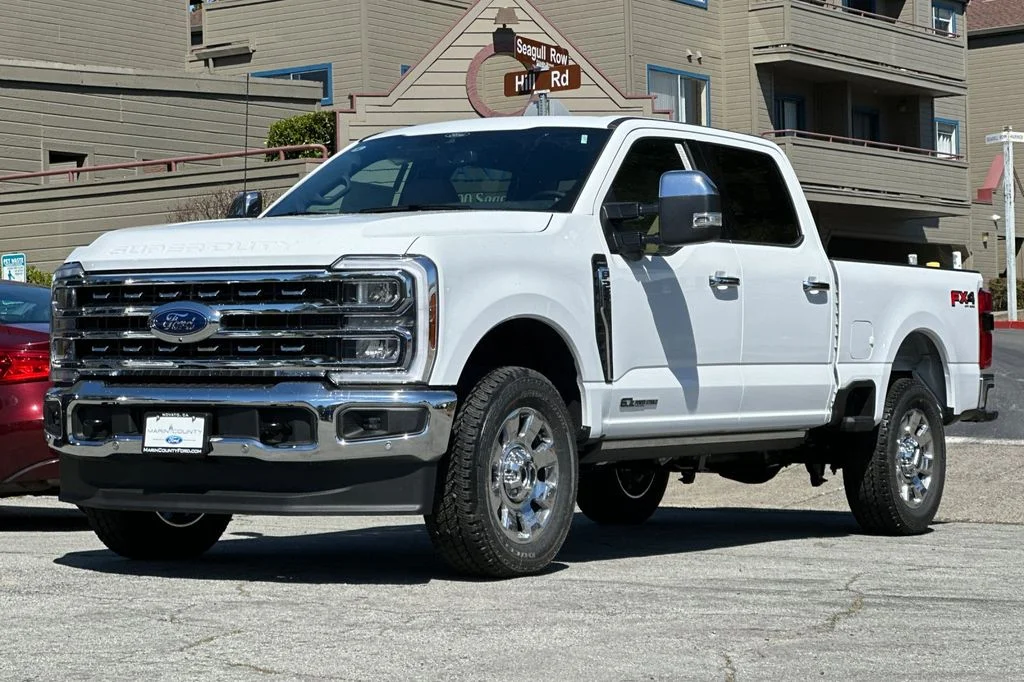 New 2025 Oxford White Ford F-250® Lariat® image 8