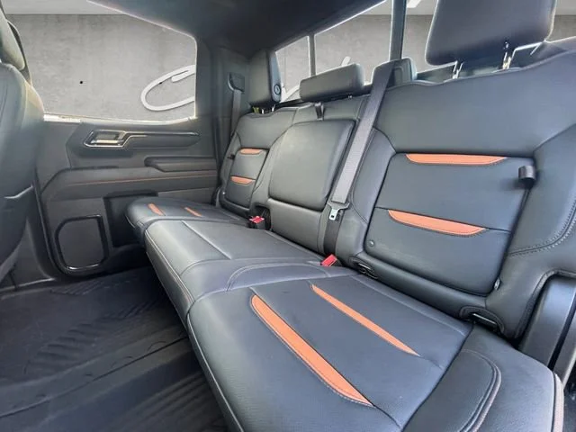 Used 2025 Sterling Metallic GMC AT4 image 23