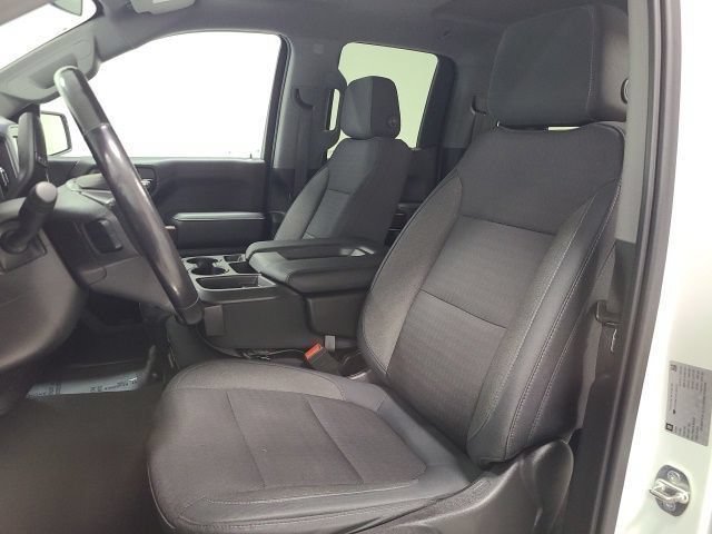 Used 2019 Summit White GMC SLE image 19