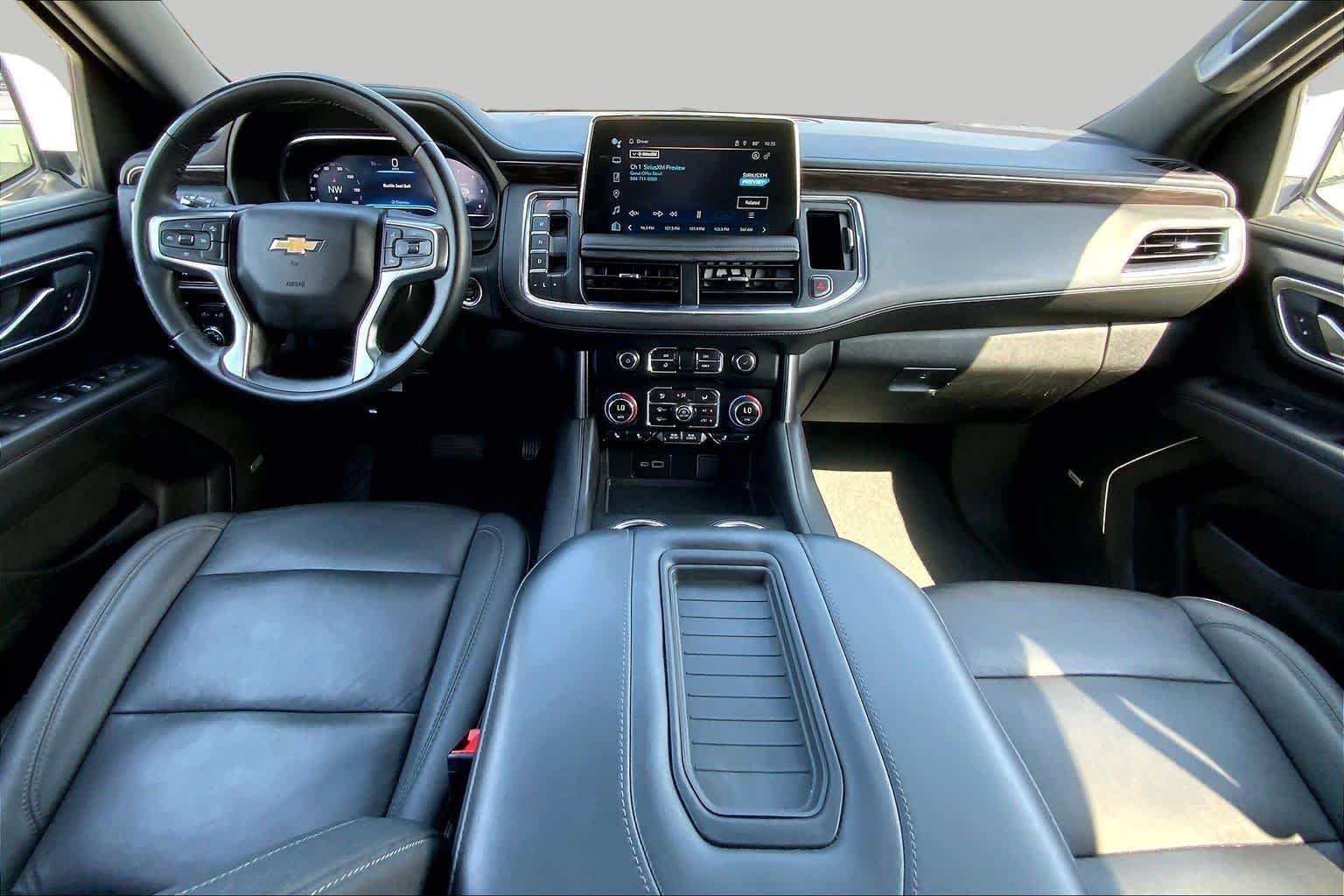 Used 2024 Summit White Chevrolet LT image 15