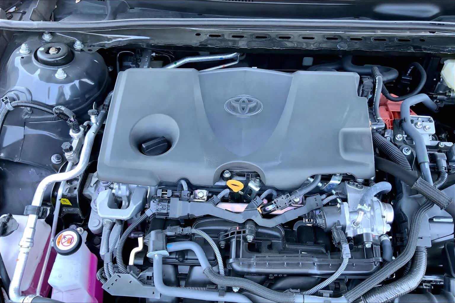 Certified Used 2025 Underground Toyota LE image 32