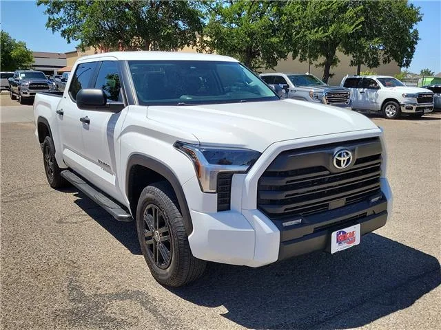 Used 2024 Ice Cap Toyota SR5 (A10) 4x4 CrewMax 5.5 ft. box 145.7 in. WB image 6