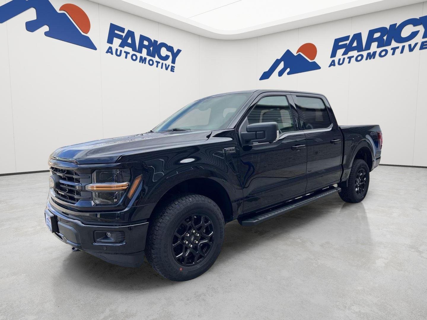 New 2026 Agate Black Metallic Ford XLT image 38