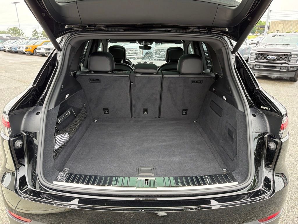 Used 2021 Black Porsche Base image 17