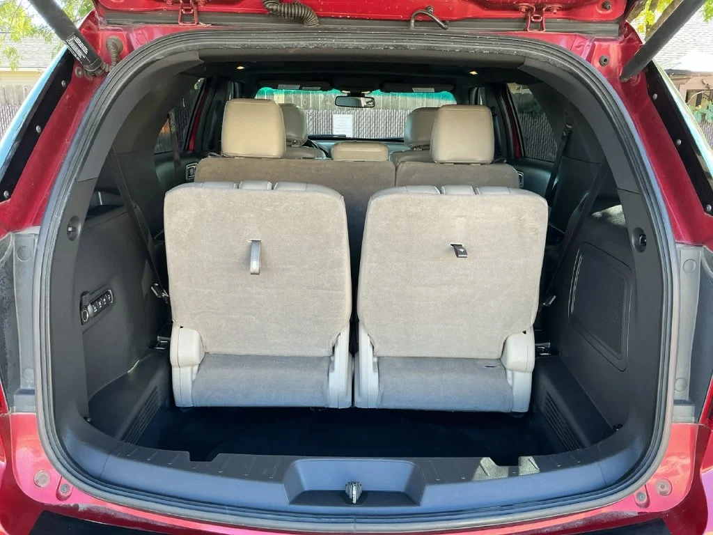 Used 2013 Red Ford Limited image 21