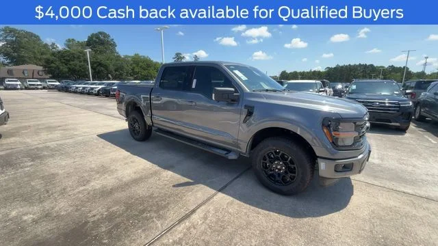 New 2026 Carbonized Gray Metallic Ford XLT image 2