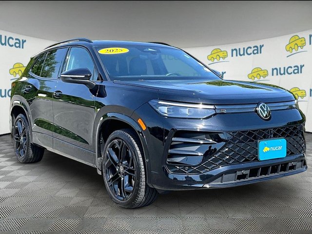 2025 Volkswagen Tiguan 2025 Volkswagen Tiguan 2.0T SE R-Line Black 4D Sport Utility