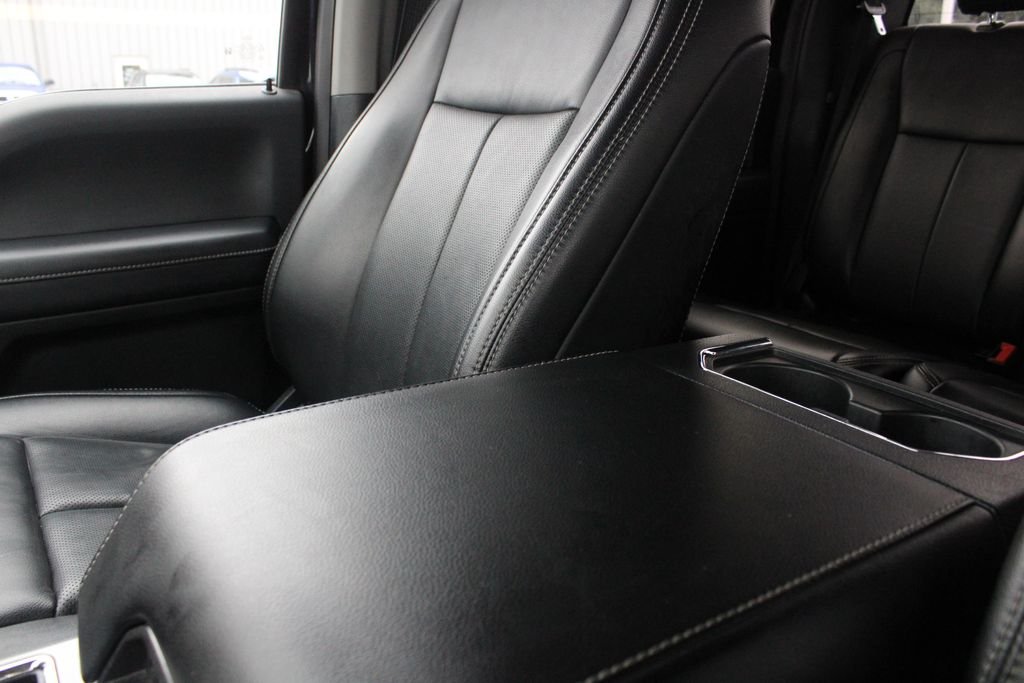 Used 2021 Black Metallic Ford Lariat image 20