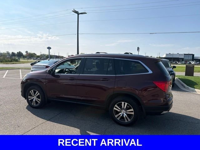 Used 2017 Red Honda EX-L image 15