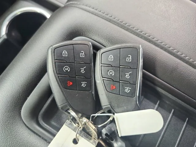 Used 2021 Black Chevrolet LT image 33