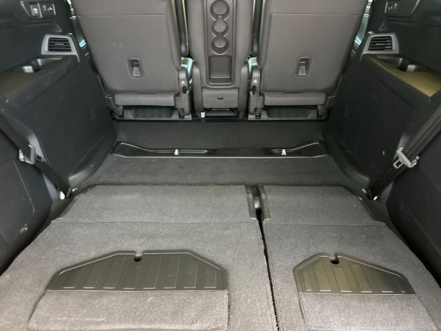 Used 2018 White Honda EX-L image 16