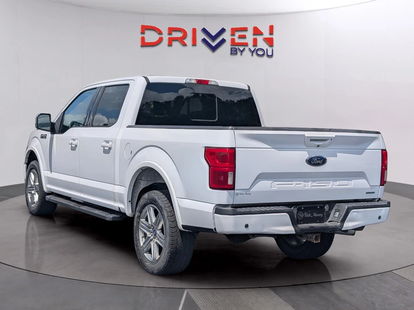 Used 2018 Oxford White Ford LARIAT image 3