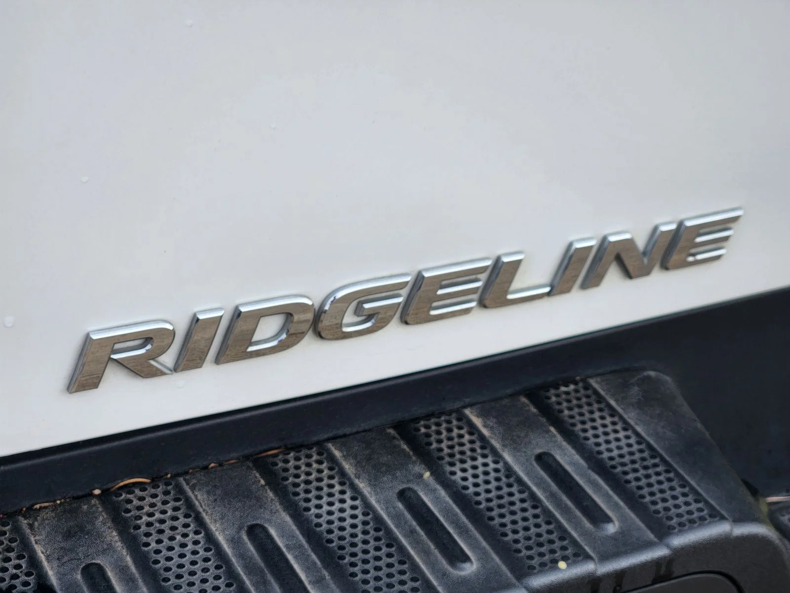 Used 2023 White Honda Black Edition image 11