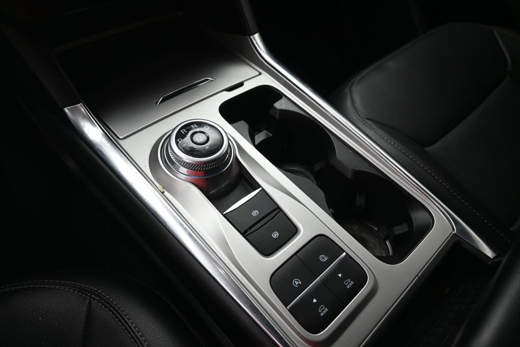 Used 2021 Silver Ford Limited image 32