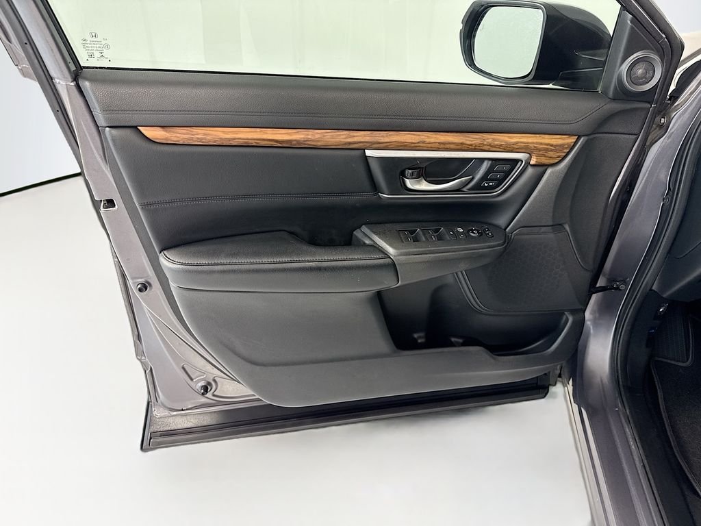 Used 2018 Gray Honda EX-L image 24