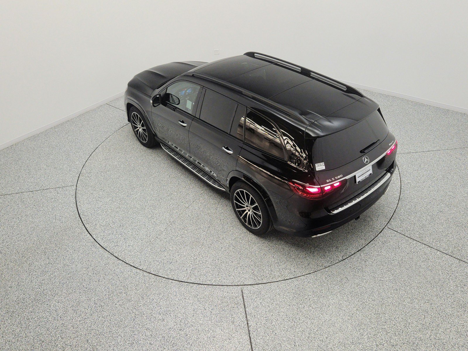New 2026 Obsidian Black Metallic Mercedes-Benz GLS 580 4MATIC® SUV image 38