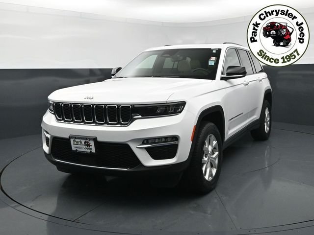Used 2023 Jeep Grand Cherokee Limited with VIN 1C4RJHBG3PC565087 for sale in Burnsville, Minnesota