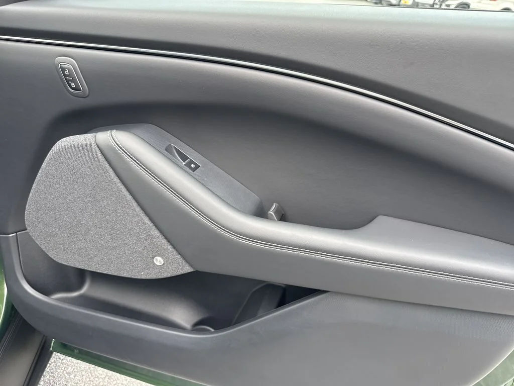 Used 2025 Green Ford Premium image 14