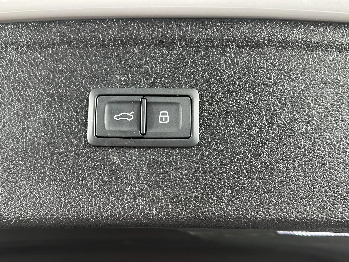 Used 2023 Glacier White Metallic Audi S line Premium image 11