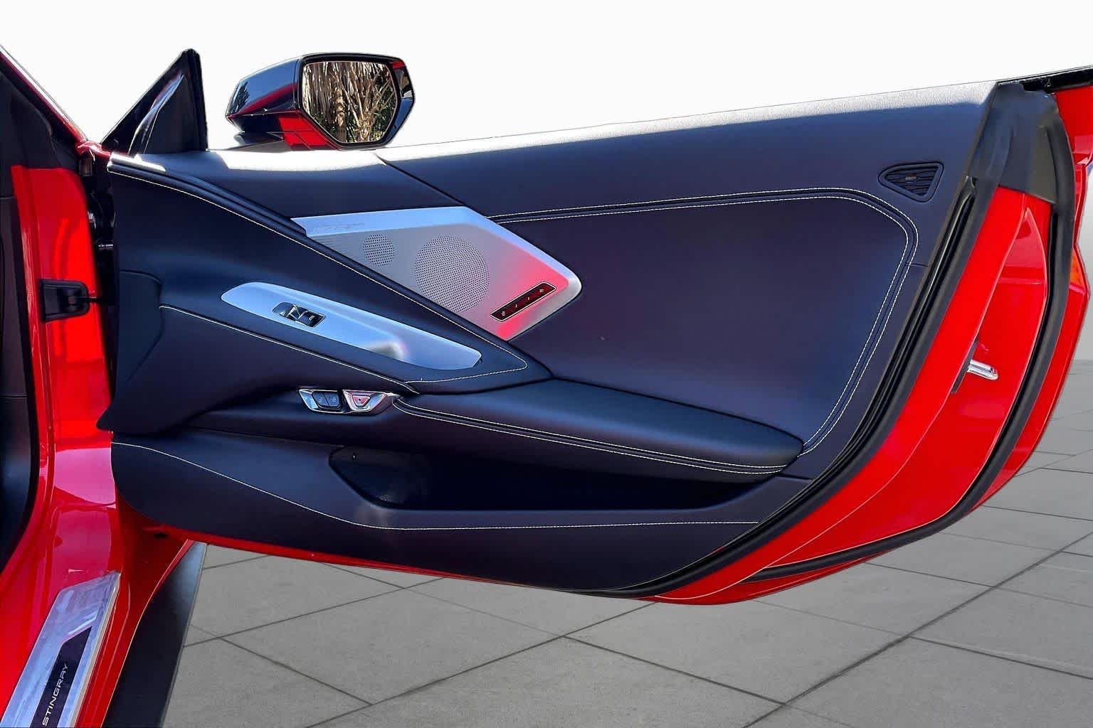 2022 Chevrolet Corvette 2LT - Photo 24