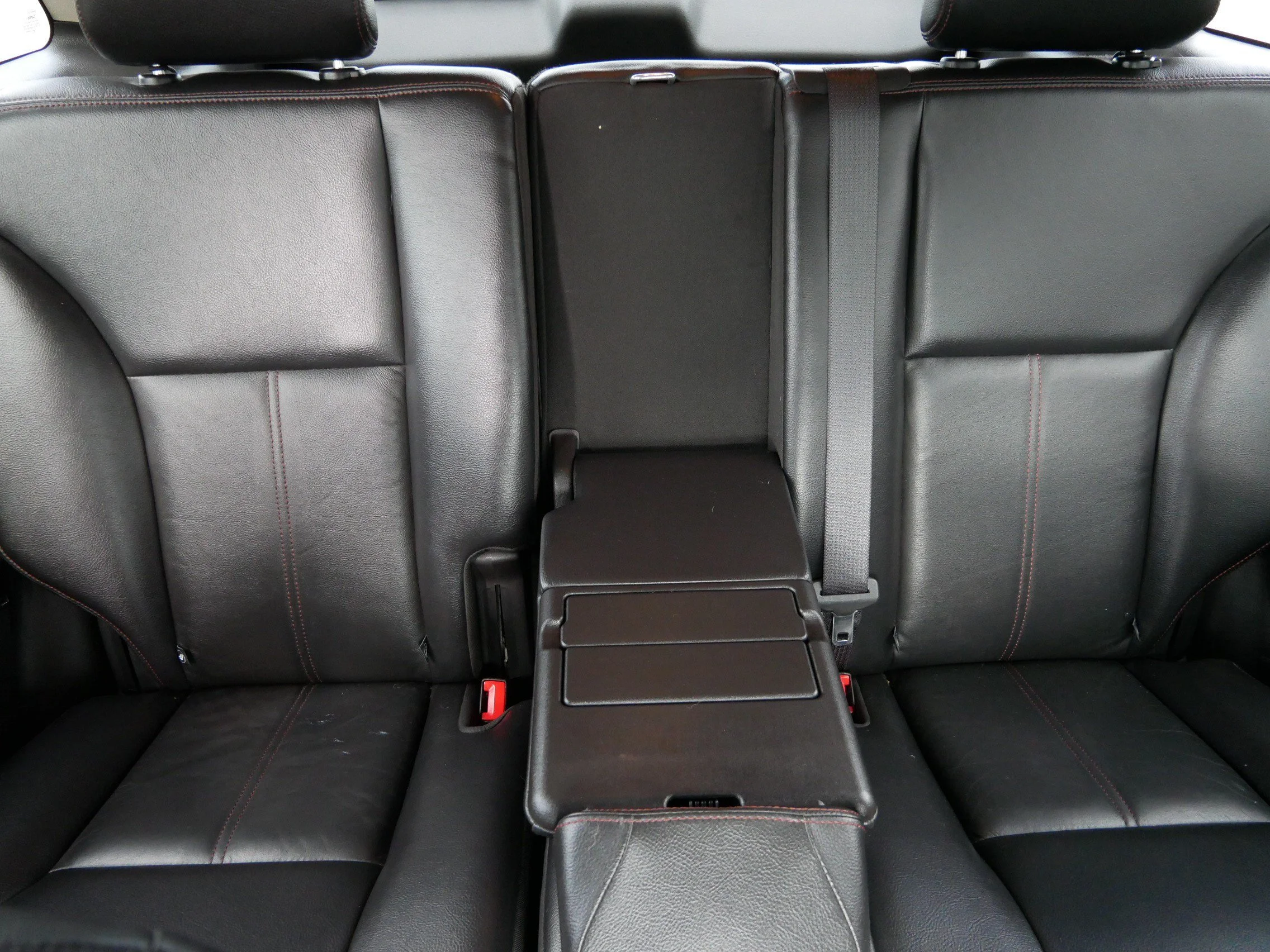 Used 2013 Ruby Red Metallic Ford SEL image 13