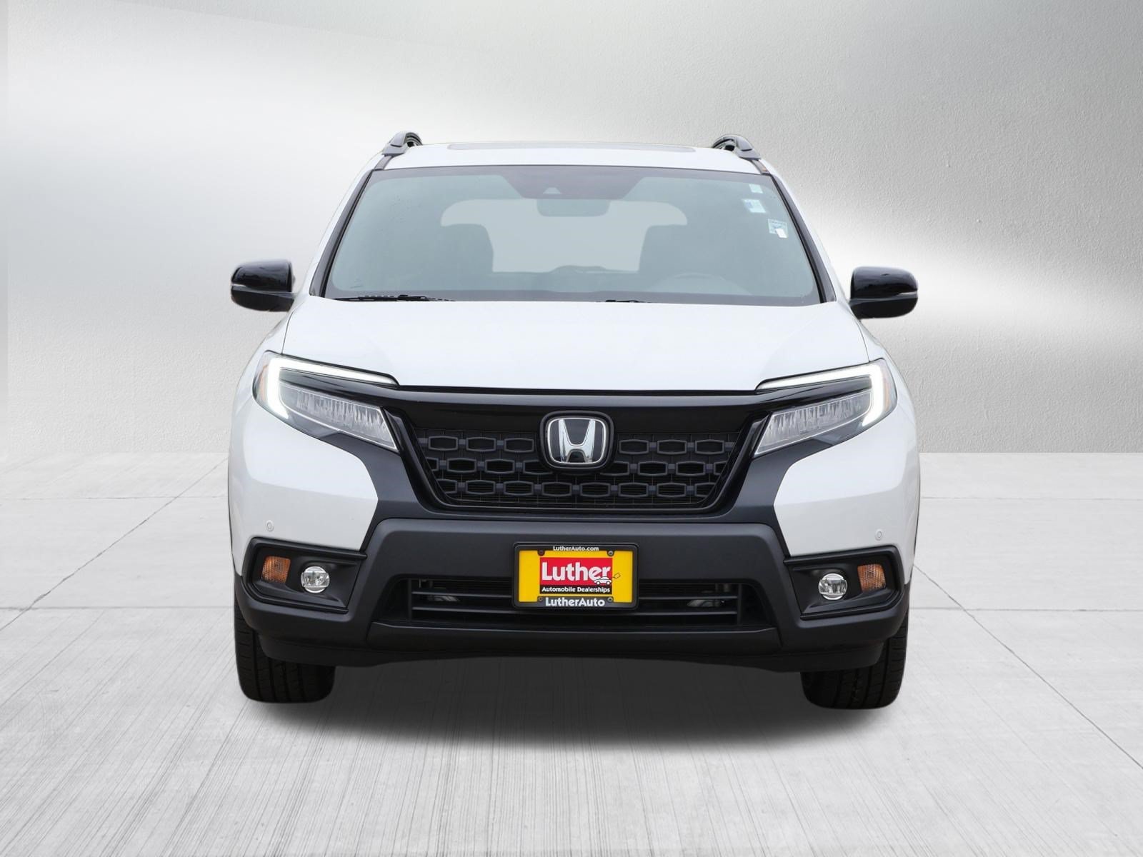 Used 2021 Honda Passport Touring with VIN 5FNYF8H91MB019151 for sale in Vadnais Heights, Minnesota