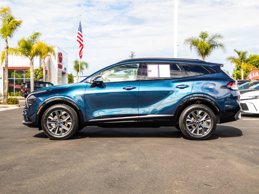 Used 2025 Blue Kia SX-Prestige image 6